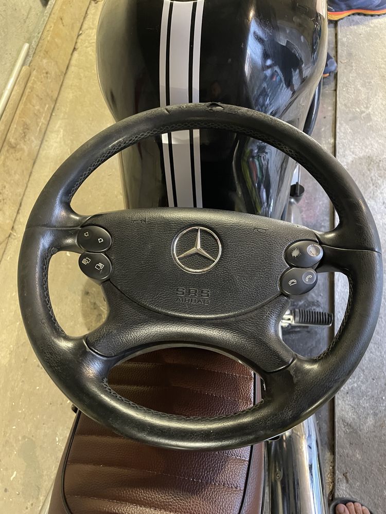 Волан Mercedes w209