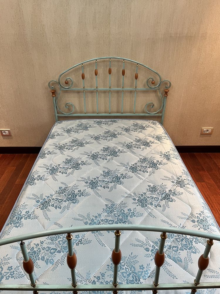 Кровать итальянская 200/125