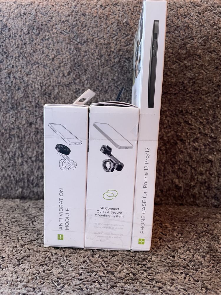 SP Connect case за Iphone 12 и 12pro с приставки за велосипед