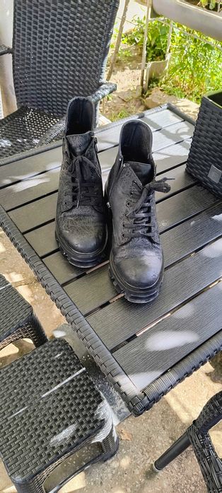 Зимни дамски обувки