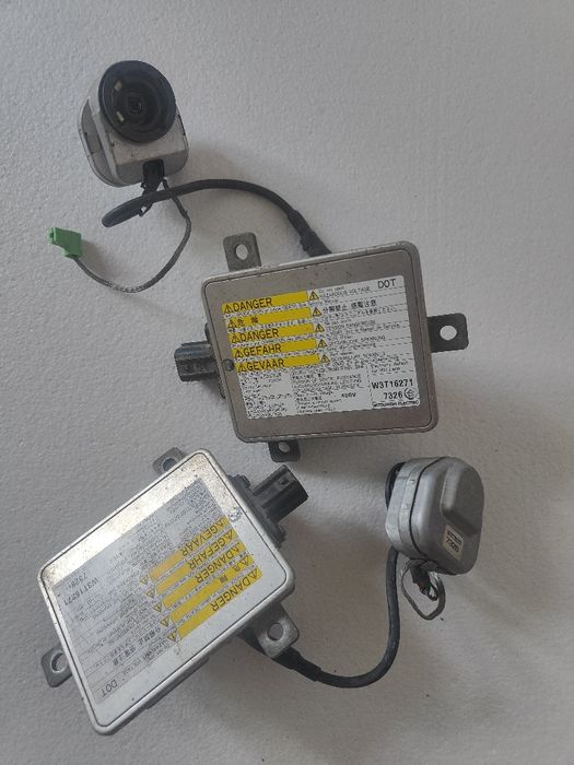 Блок розжига на ксенон Митсубиси Аутлендер, Паджеро, Лансер