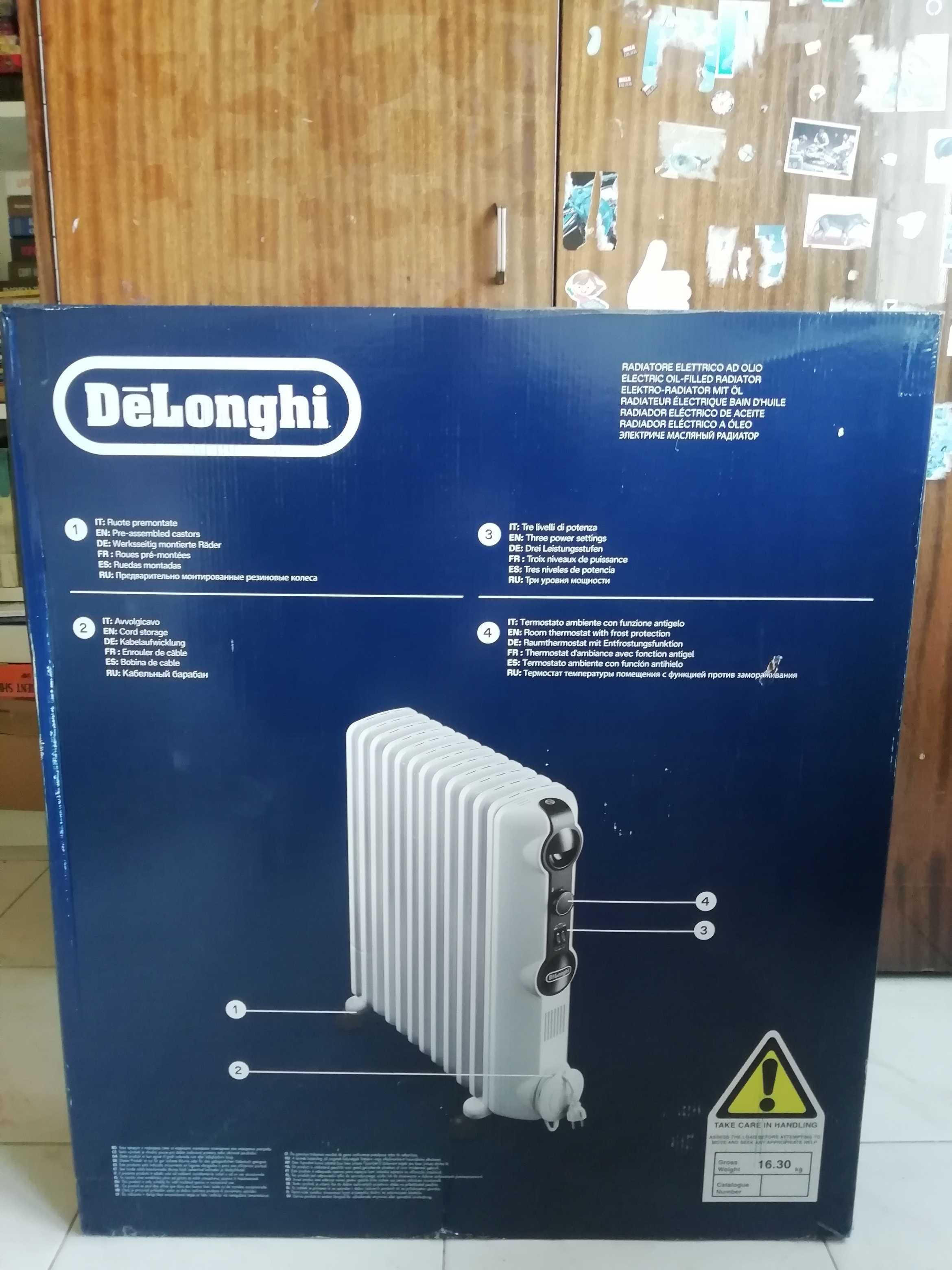 Маслен радиатор DeLonghi TRRS1225