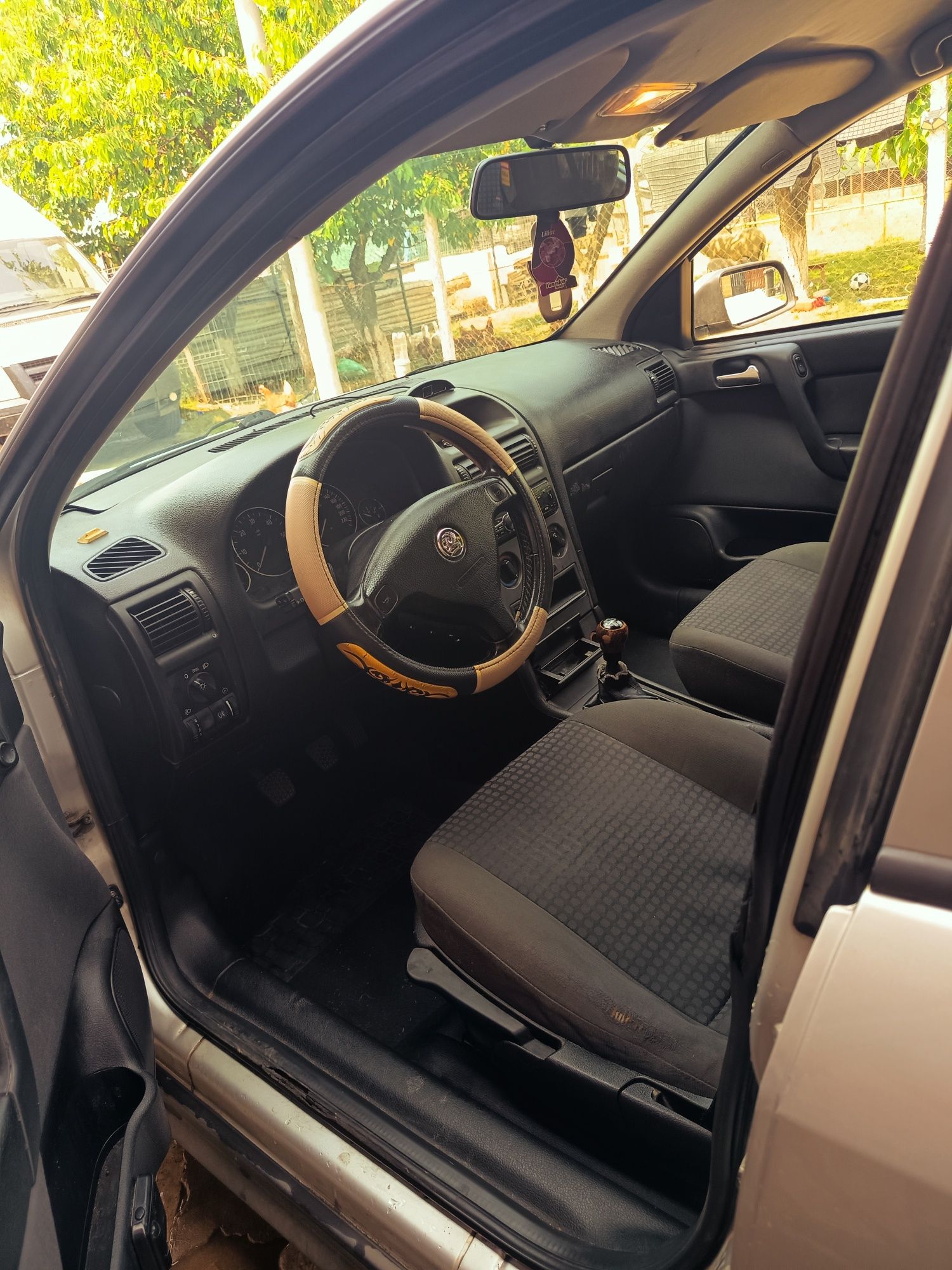 Opel Astra G 1.7 an 2003