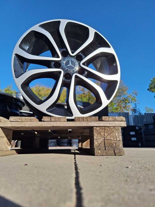 Jante Mercedes C Class 7.0x17 et 48.5 5x112 Originale