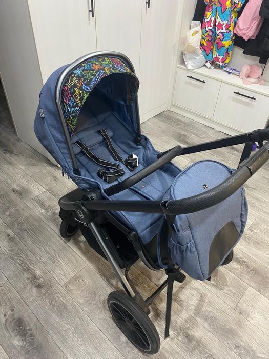 Продам коляску 3 в 1 bubago в хорошем состоянии