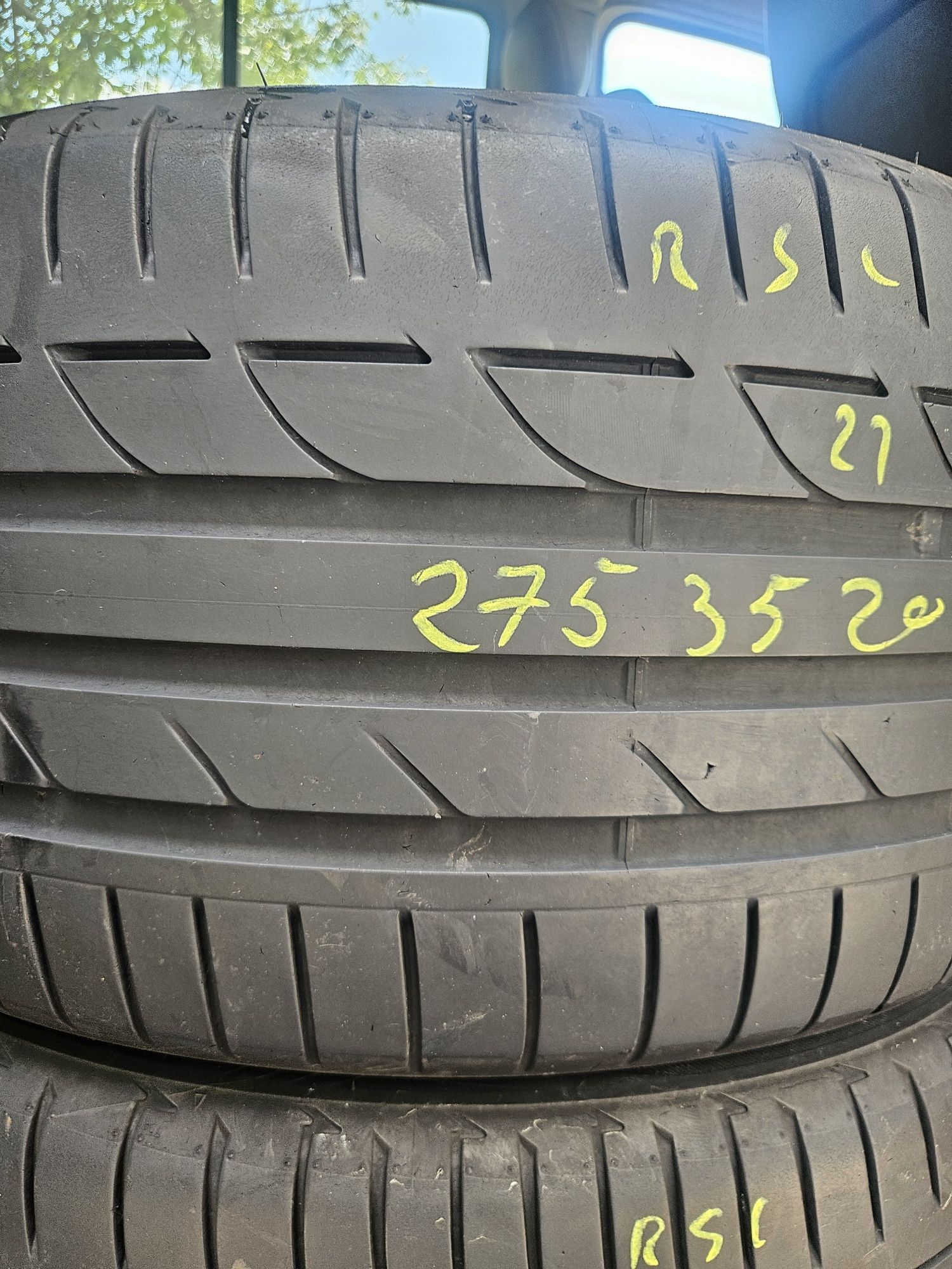Гуми 275/35/20 дот22