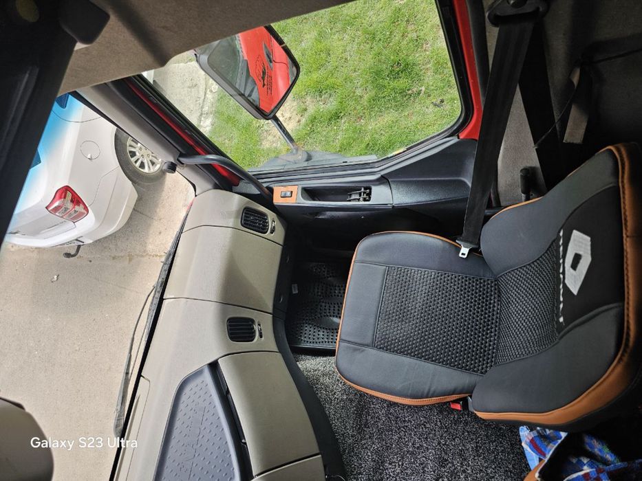 Фура паравоз Renault сатилади