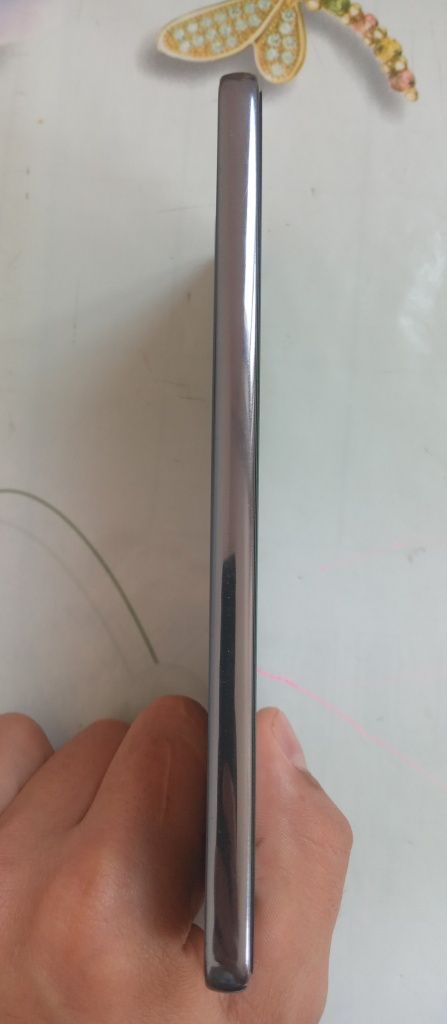 Samsung A73 5G .