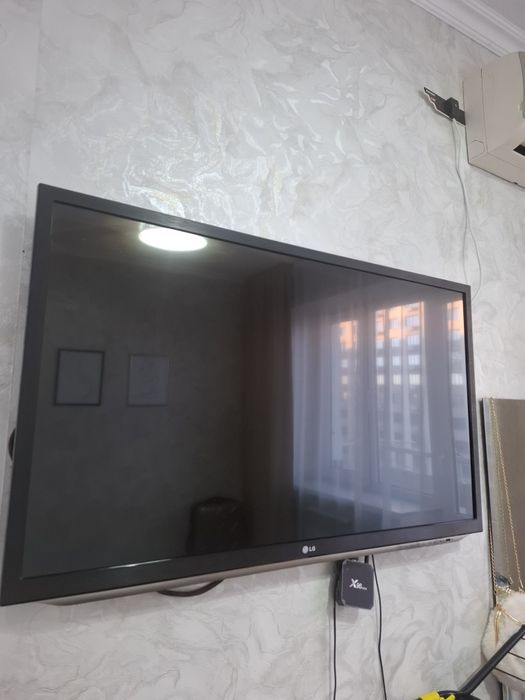 Продам телевизор