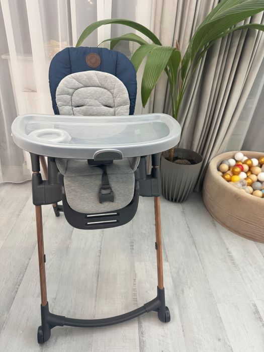 Scaun de masă maxi cosi