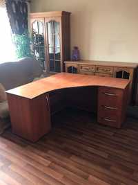 Продам компьютерный стол
