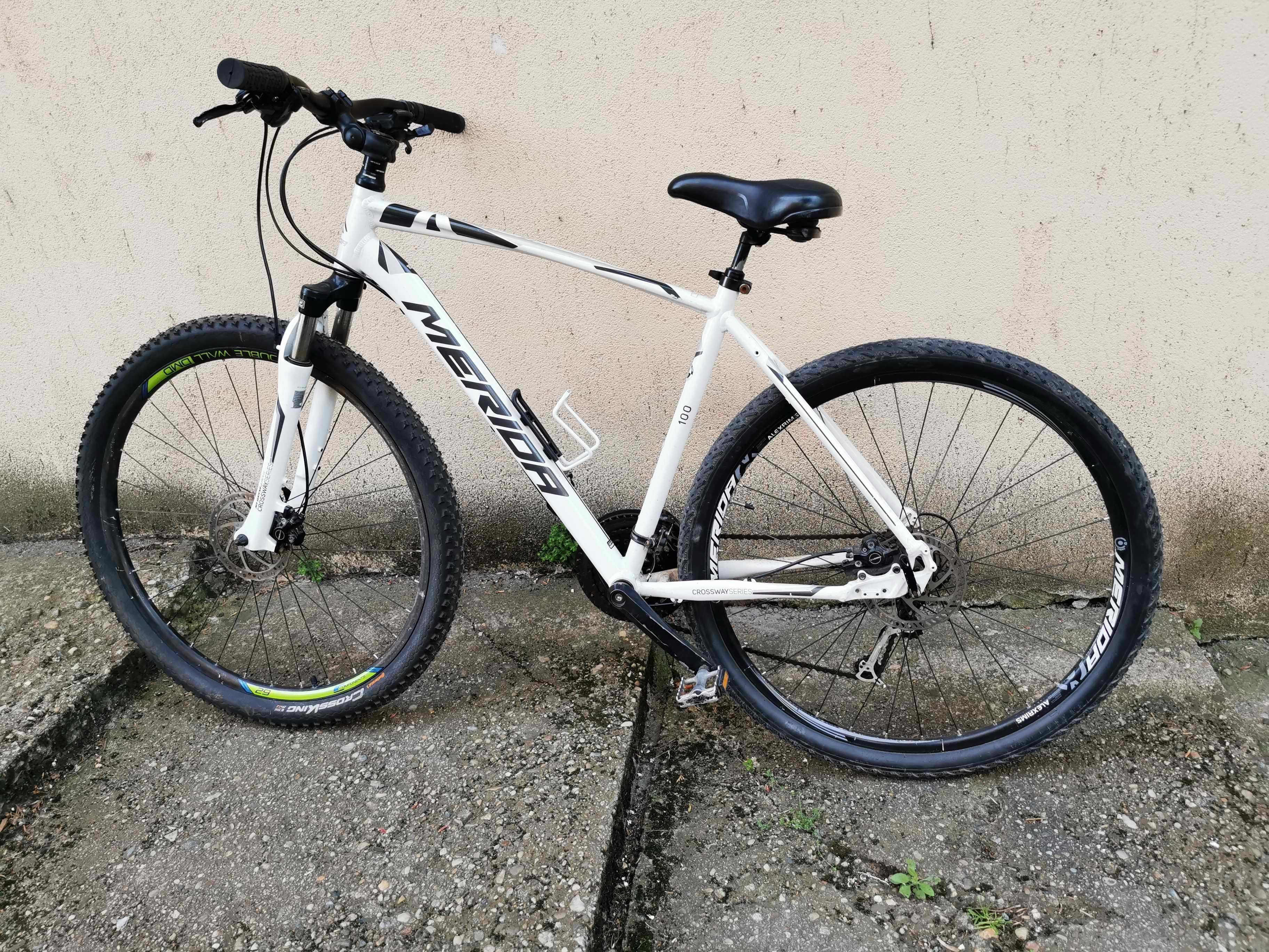 OCAZIE bicicleta mtb Merida Crossway roti 29" frâne hidraulice disc