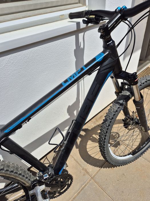 De vânzare Bicicleta cube.