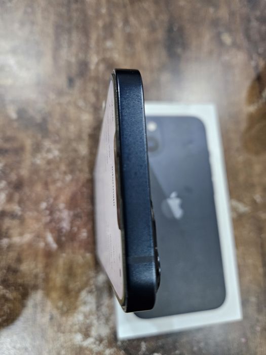 iPhone 13 5G Midnight 128 gb