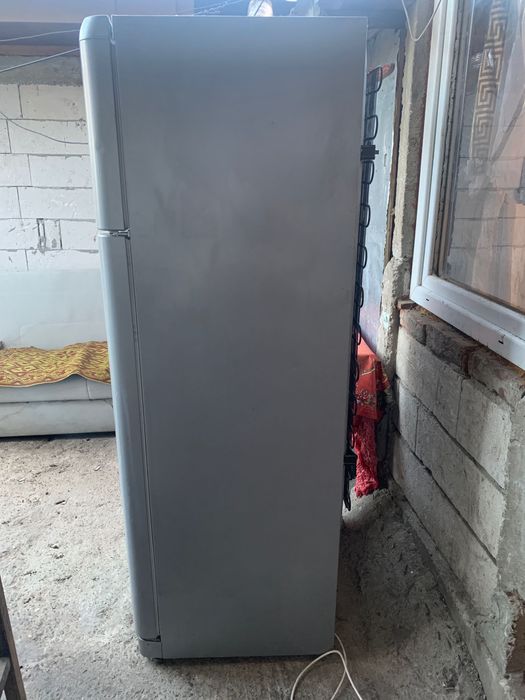Frigider indesit cu două uși