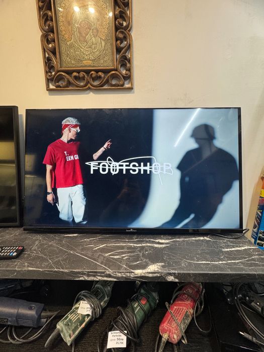 40” Smart TV Smarttech