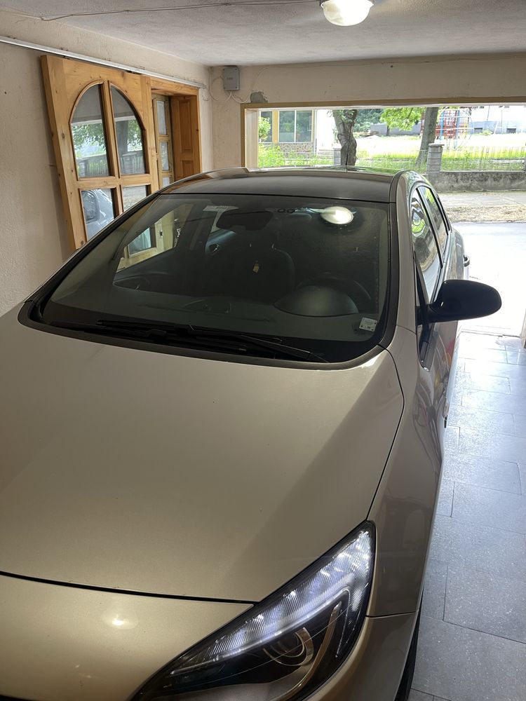 Opel Astra j 1.7CDTI