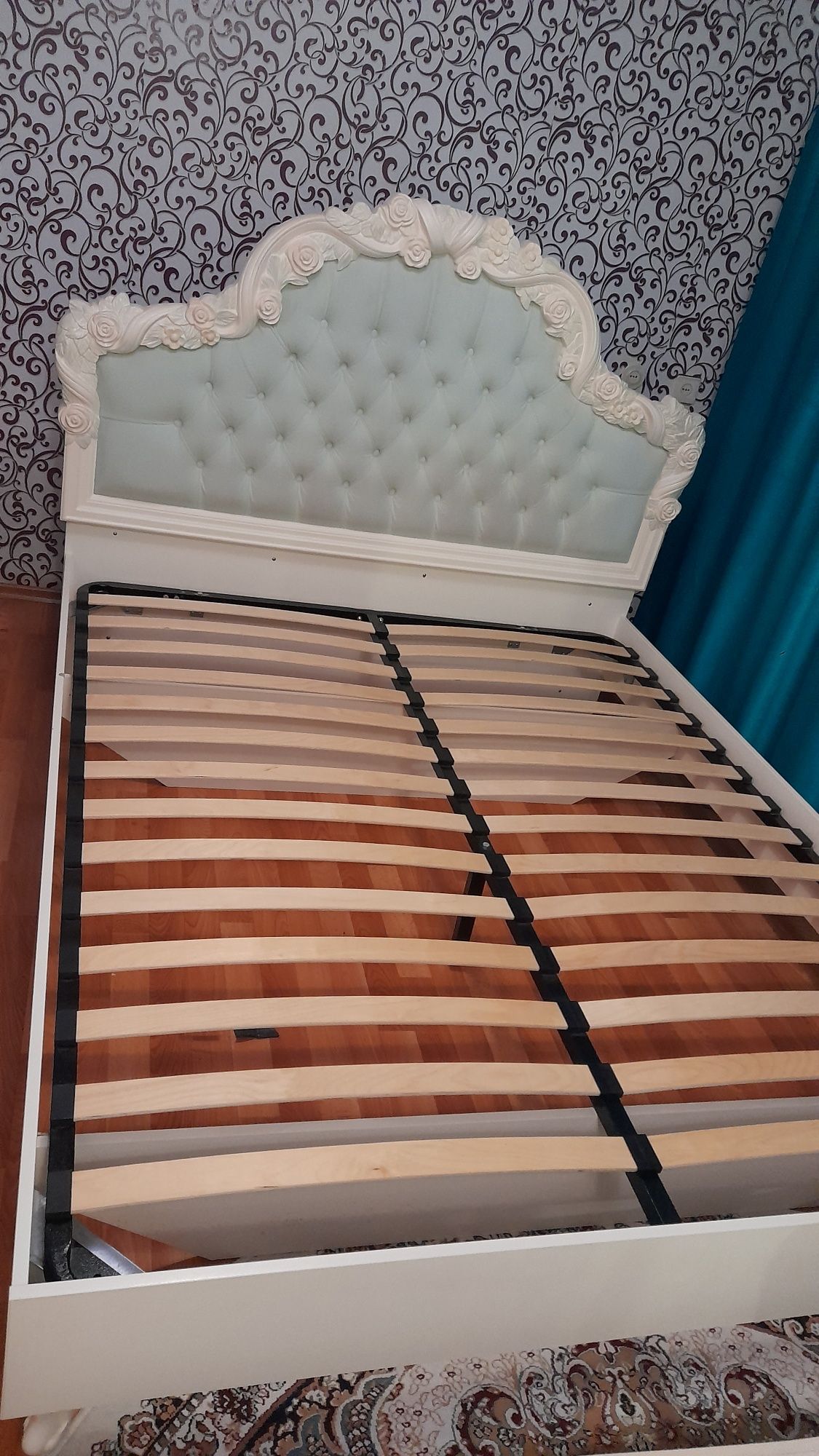 Продам двух спальни кровать
