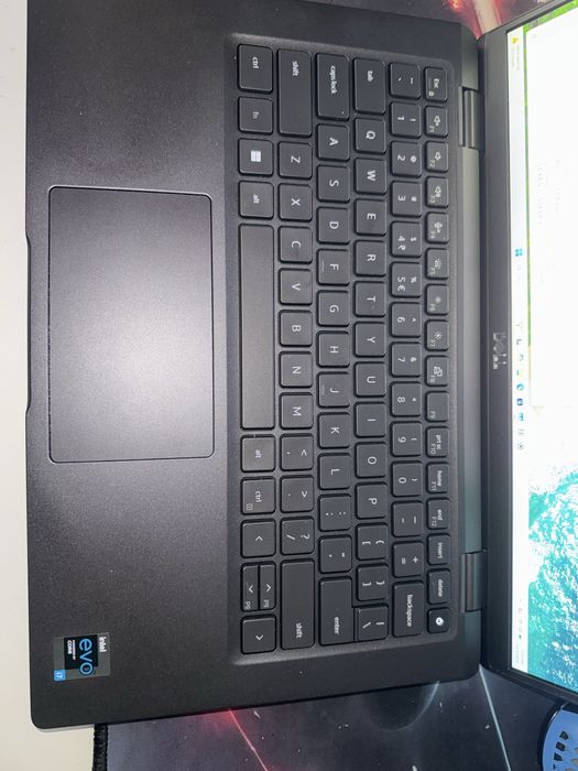 Laptop Dell Latitude 7420
