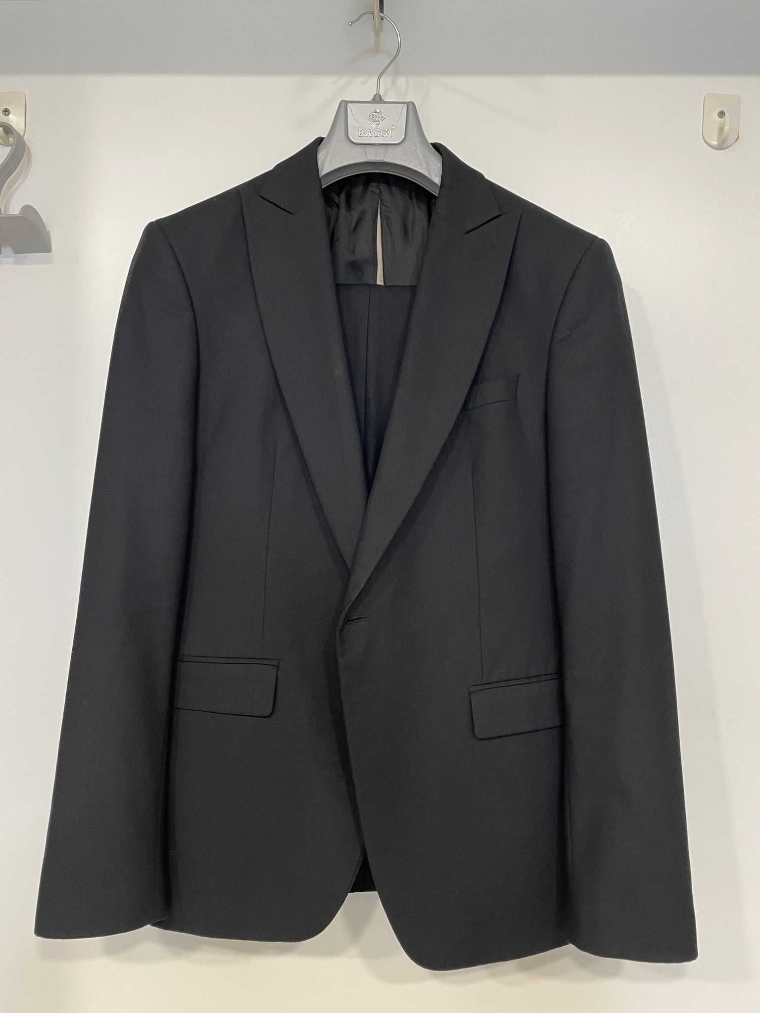 Costum barbati negru (nunta, mire) din mix de lana (elegant, formal)