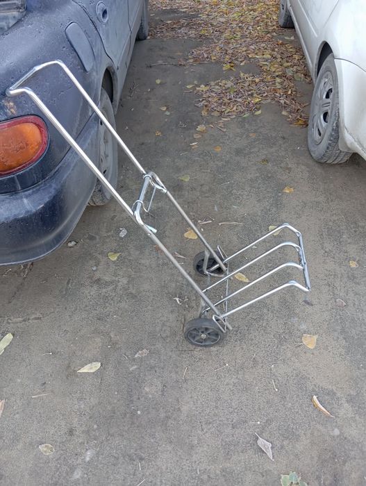 Продам телешкааааааа