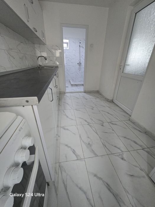 Garsoniera de închiriat decomandată mobilată utilată  50 m î