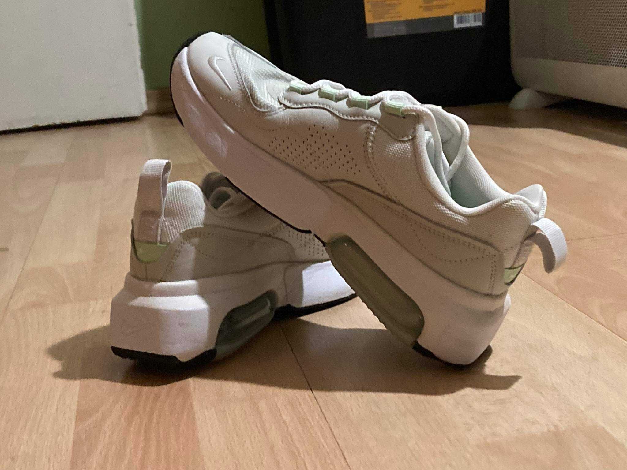 Маратонки Nike air max verona