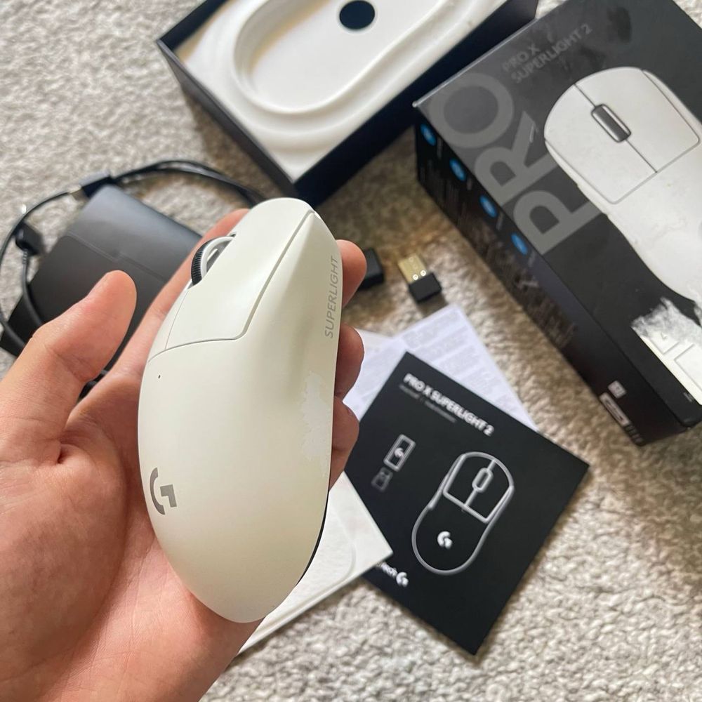 Logitech Superlight 2 White