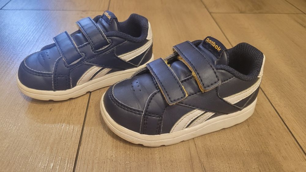 Бебешки обувки Reebok 21 номер