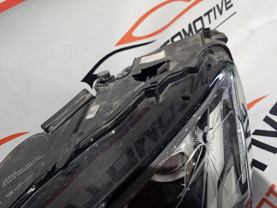 Far stanga laser Audi Q7 4M Facelift dupa 2020 cod 4M0941085C