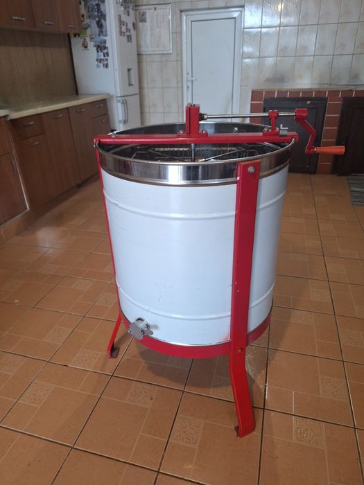 Centrifuga de miere 4 rame