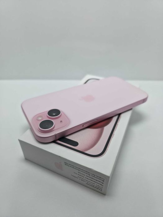 iPhone 15 128GB Pink