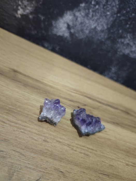 Натурален аметист — груб кристален кластер