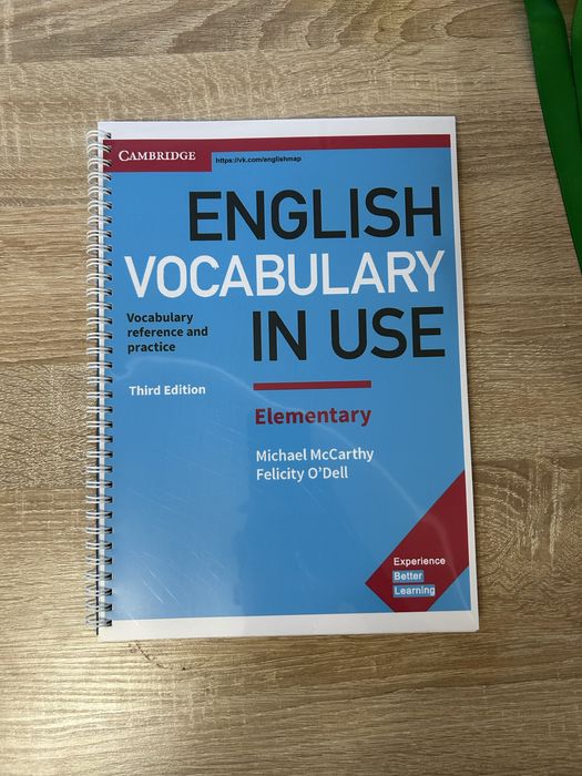 English Vocabulary in Use, English Grammar in Use