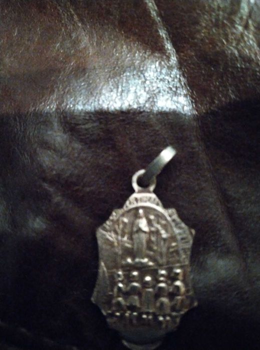 Религиозен медальон