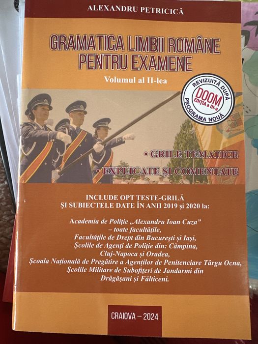 Vând cărți pentru Admiterea la Academia de Poliție-noi nouțe