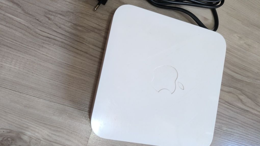 Рутер Apple AirPort Extreme A1408