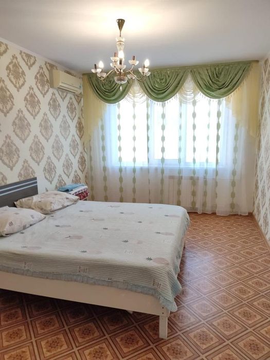 Квартира универмаг район,2саг-2000,3саг-3000