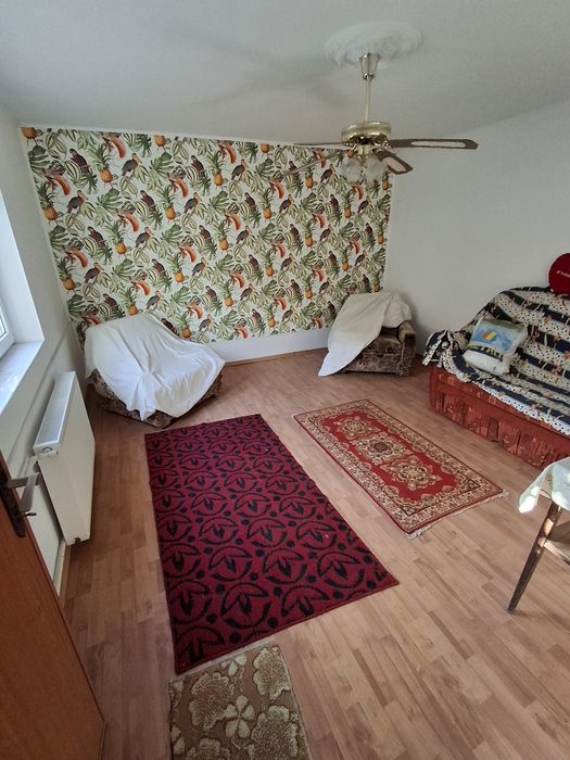 Casa cartier Sălaj, sector 5.