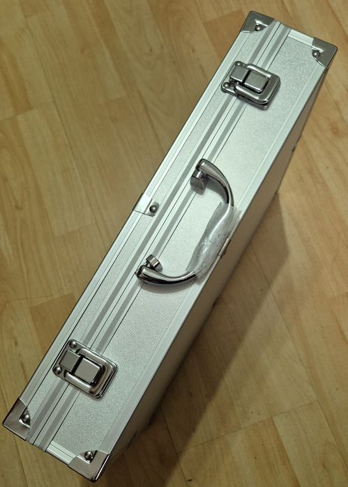 Cutie Diplomat depozitare ceasuri din aluminium pentru 18 ceasuri