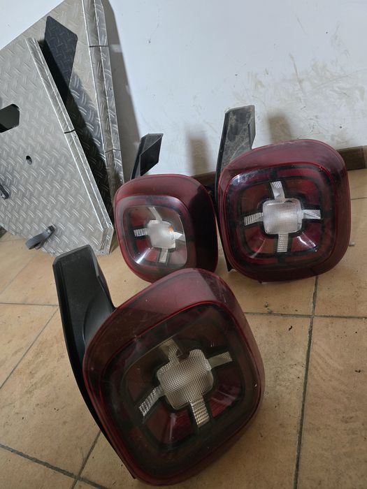 Aripa spate Duster 4x4