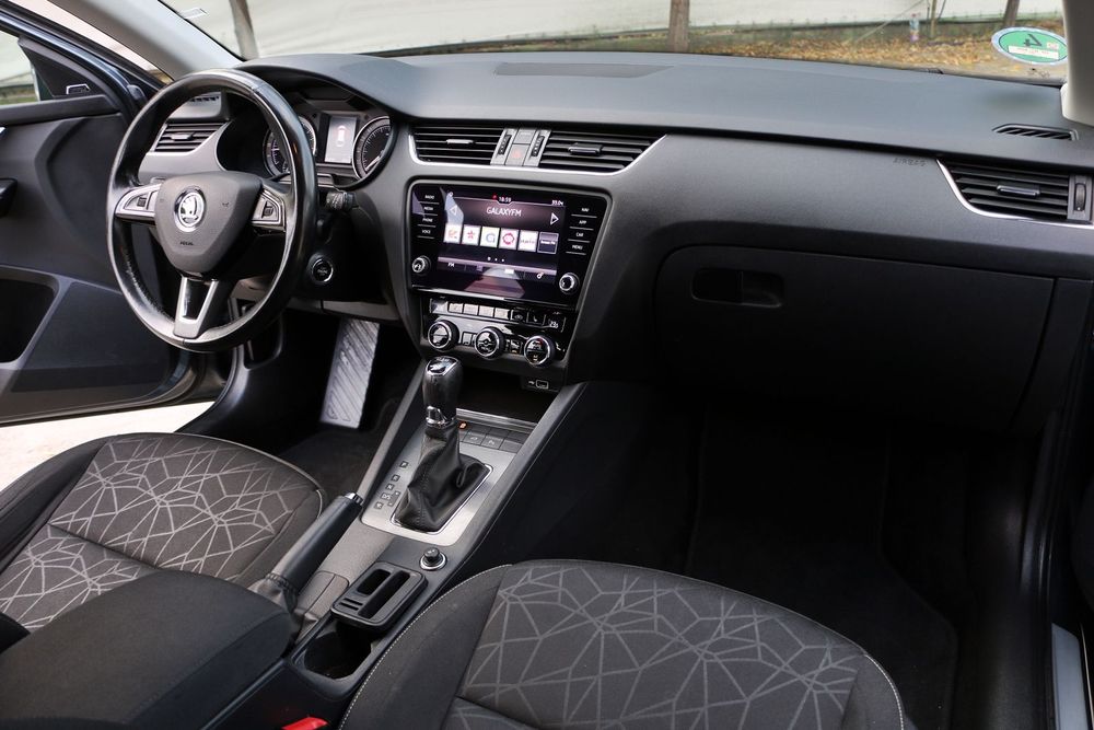 Octavia 3 dsg 2.0 tdi-10700 eur