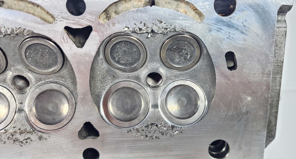 Глава Peugeot 308 5008 Пежо 207 3008 Citroen C3 C4 C5 Mini 1.6 VTi