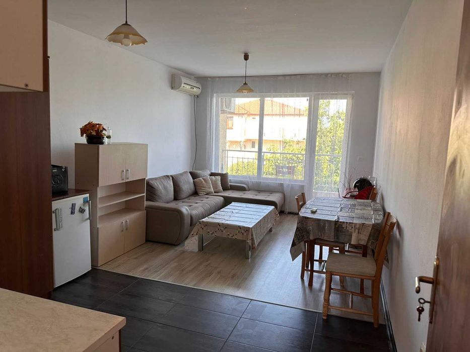 Дава се под наем Двустаен апартамент в Варна, м-т Траката - 65 кв.м за 510 € - Снимка #18