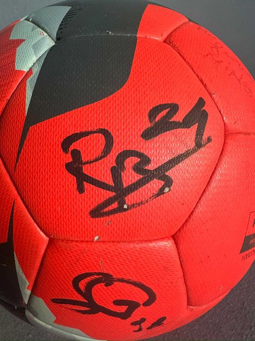 Minge fotbal semnata de U Cluj