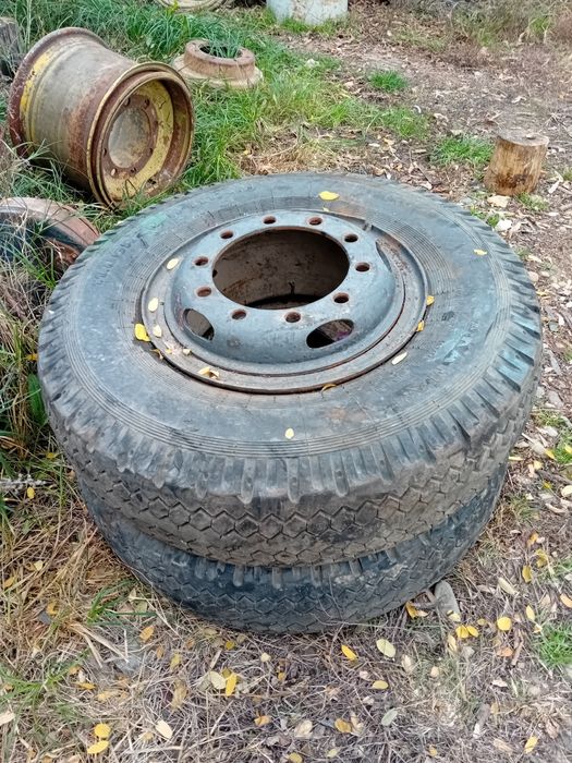 Cauciucuri 1100 r 20 kama