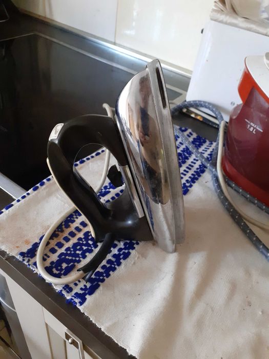 fier de calcat colectie antic Rowenta