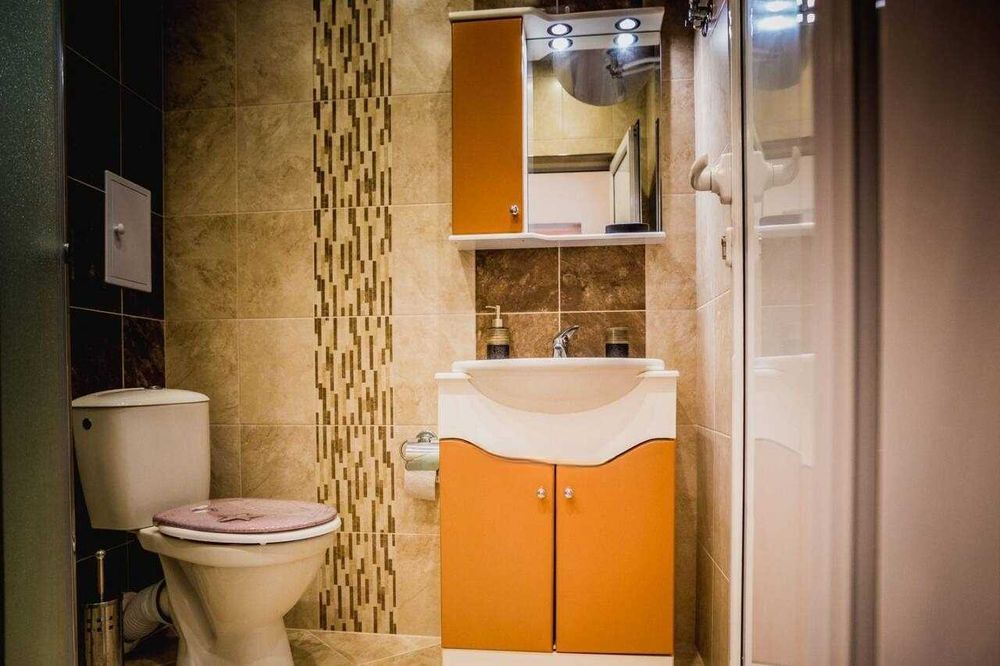 Дава се под наем Двустаен апартамент в Бургас, Меден рудник - зона А - 50 кв.м за 250 € - Снимка #4