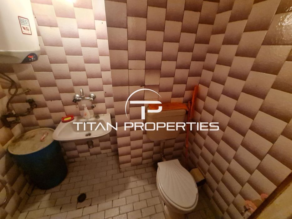 Дава се под наем Едностаен апартамент в Бургас, Меден рудник - зона А - 25 кв.м за 204 € - Снимка #3