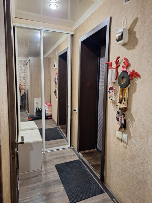 Продаю 1 комн кввртиру на 18 мкр дом Феллида